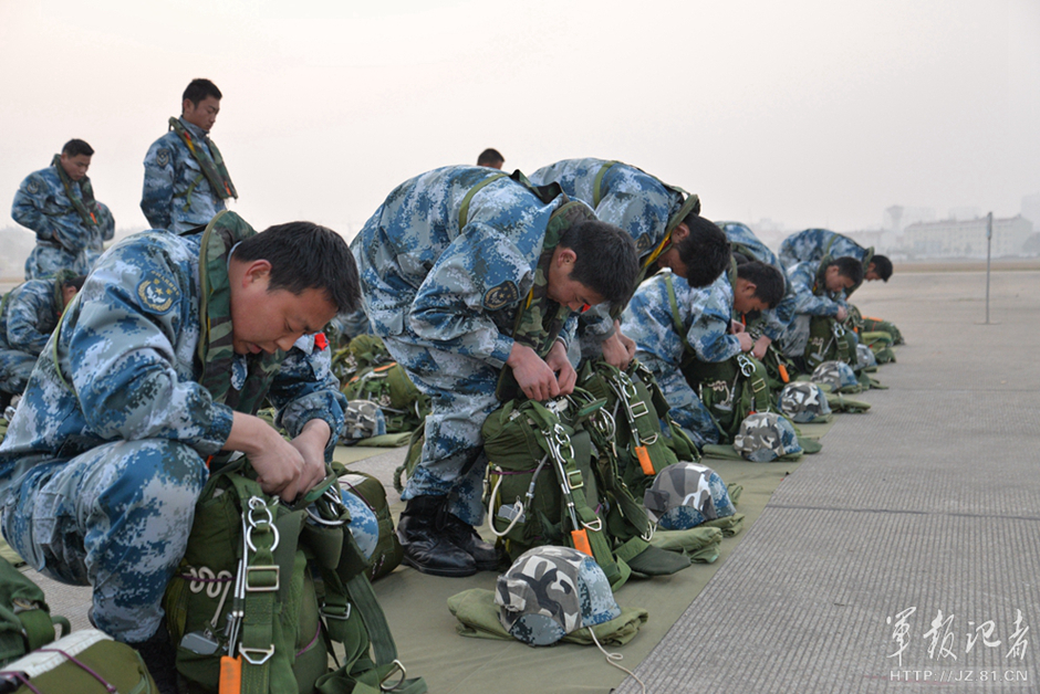 美国制定的69101事件派出顶级女特工刺杀毛主席后来如何了(图1)