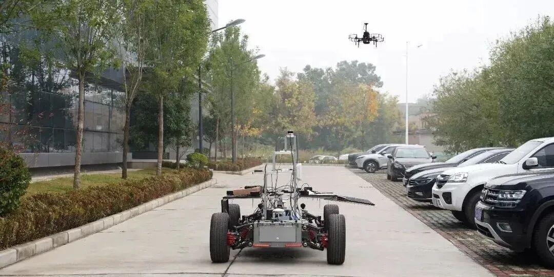 西安创新！“意念”控制无人机成为现实(图4)