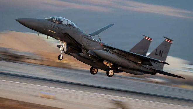 从F-15E坠落说起：美军搜救由哪些空中力量组成？(图2)